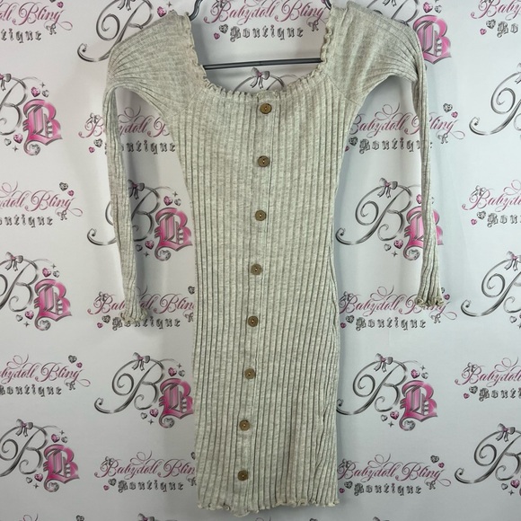 Fashion Nova Dresses & Skirts - Fashion Nova dress buttons stretchy off shoulder Cream Knit ribbed white